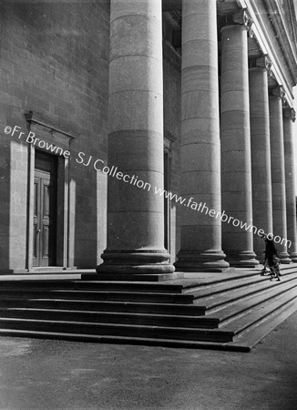 WORSHIPPERS AT R.C. CATHEDRAL STEPS